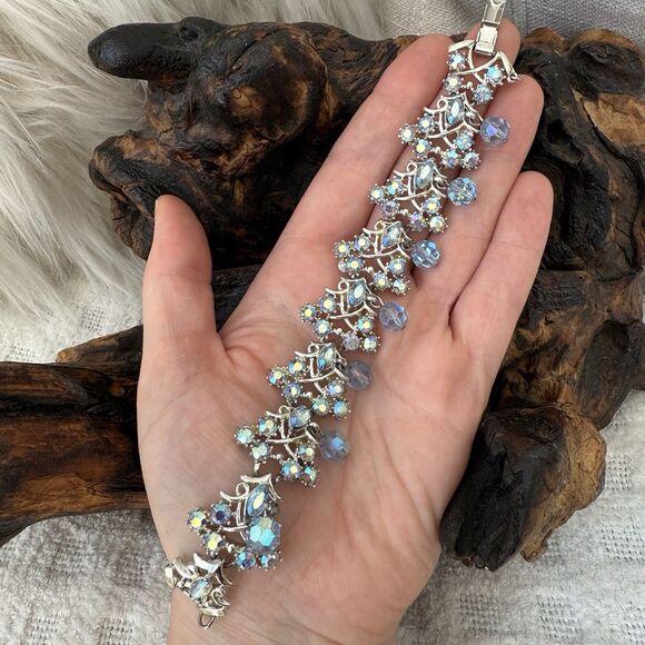 Vintage Coro 3 PC Set Demi-Parure Blue AB Auroa Borealis Dangle Bead Silver Tone - Picture 13 of 16